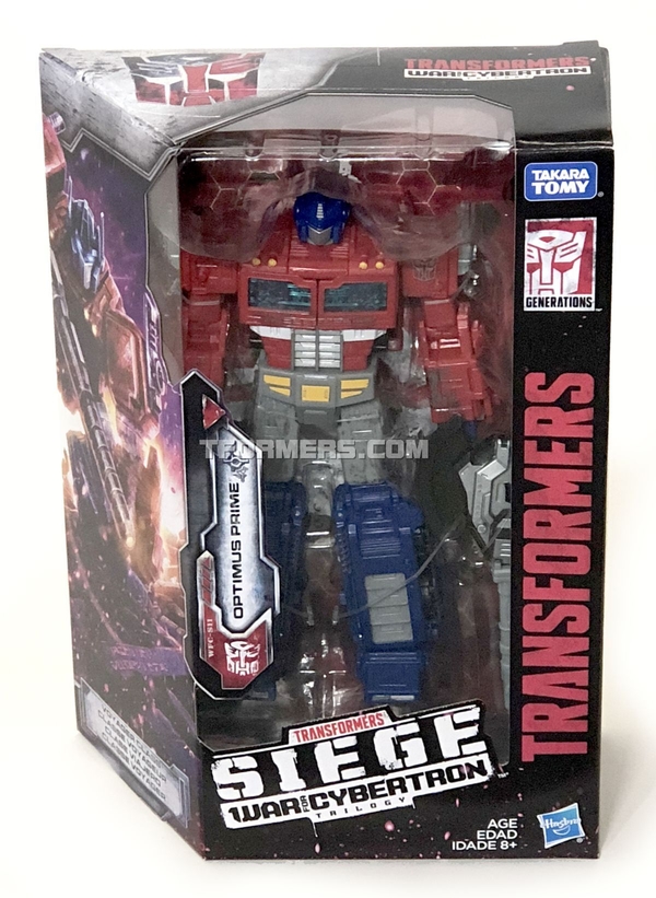 Review Siege Optimus Prime Voyager War For Cybertron  (1 of 45)
